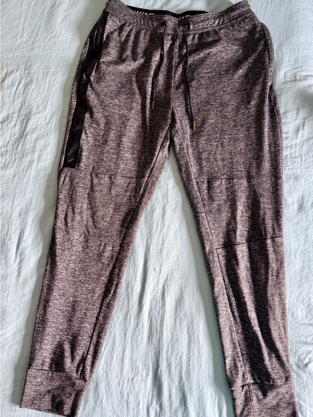 American Eagle Outfitters Heather Grey Extreme Flex Jogger Pants